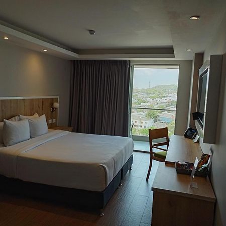 Wyndham Garden Cartagena Hotel Buitenkant foto