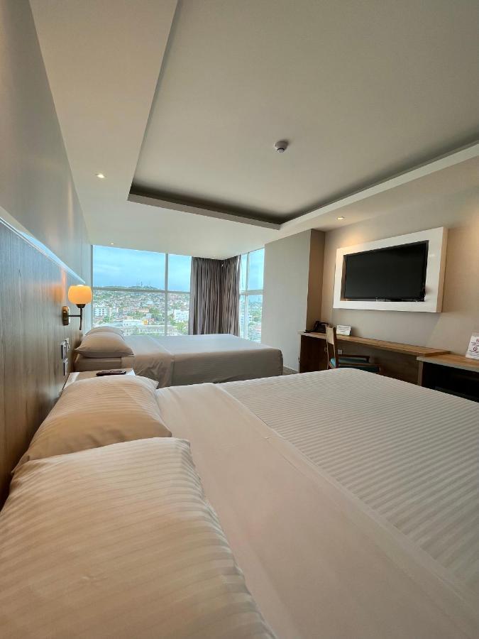 Wyndham Garden Cartagena Hotel Buitenkant foto